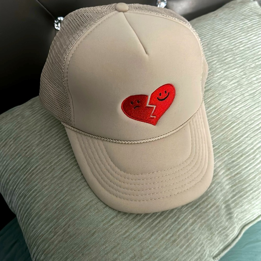 New cap for men or women